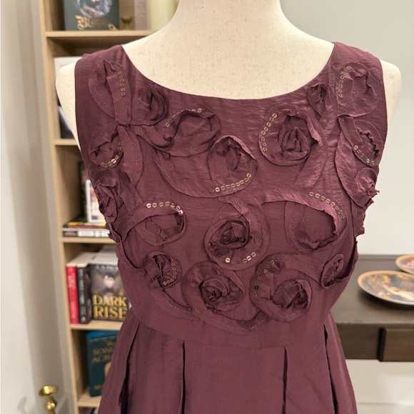 Ellen Tracy Purple Pleated Embellished Sheath Dress - Picture 1 of 4